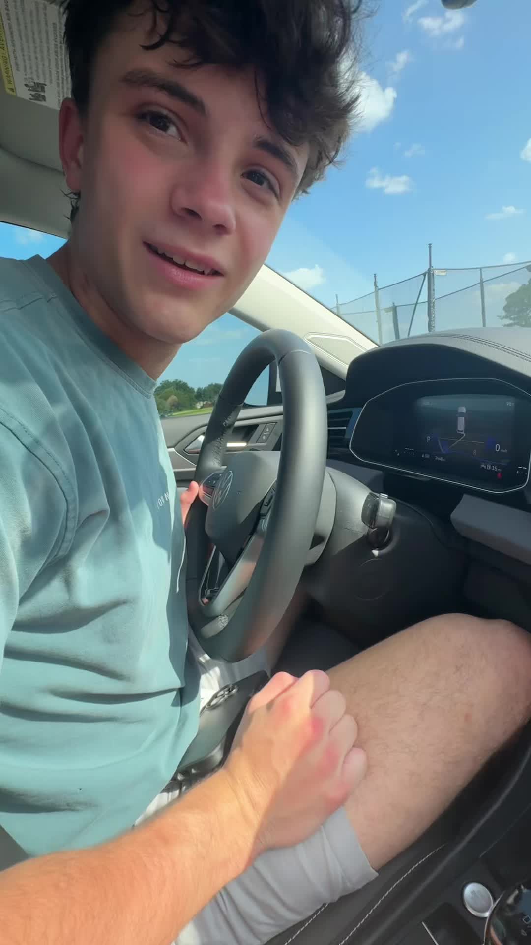 @Zekedeals