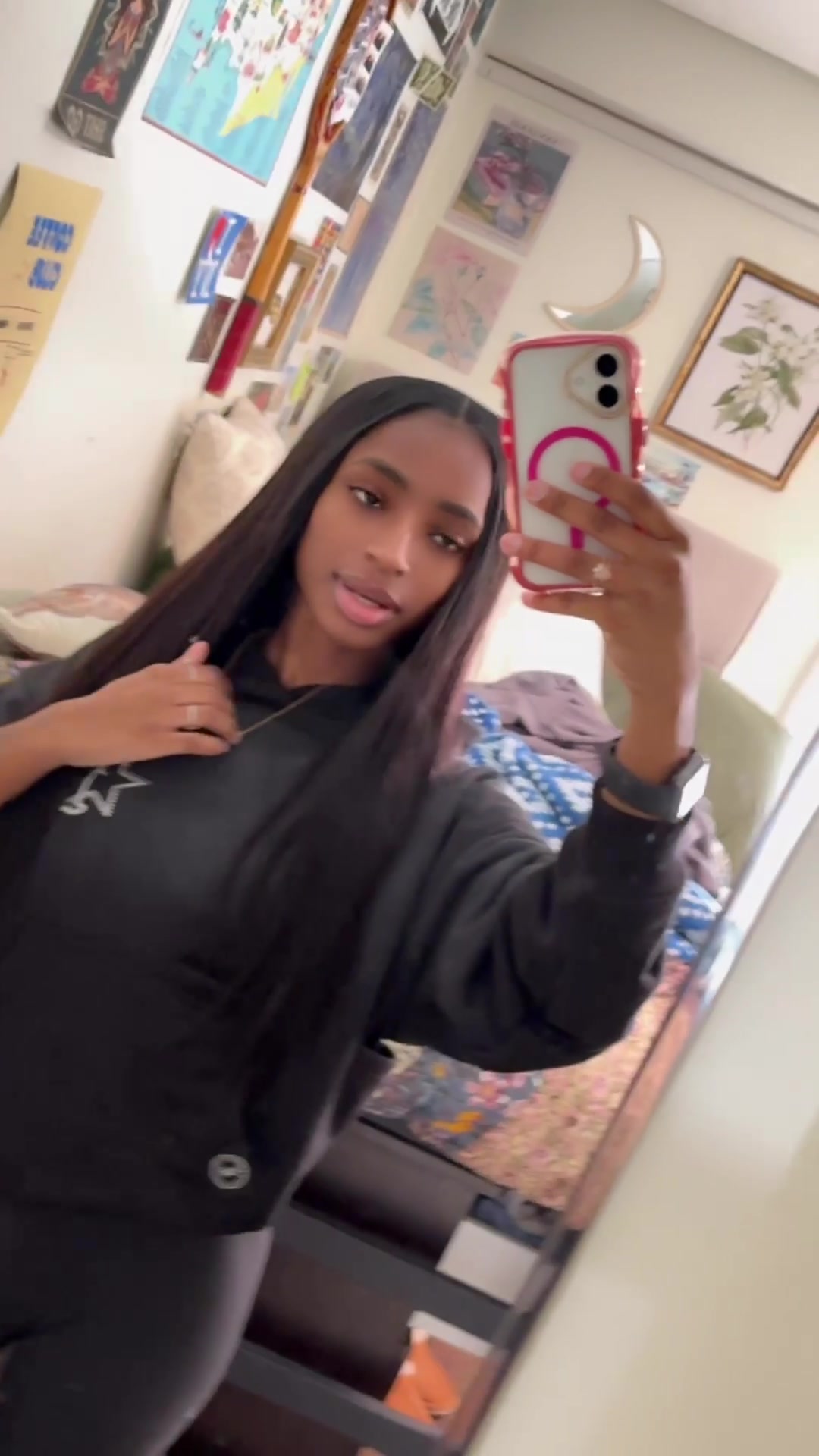 @iyanaamonett