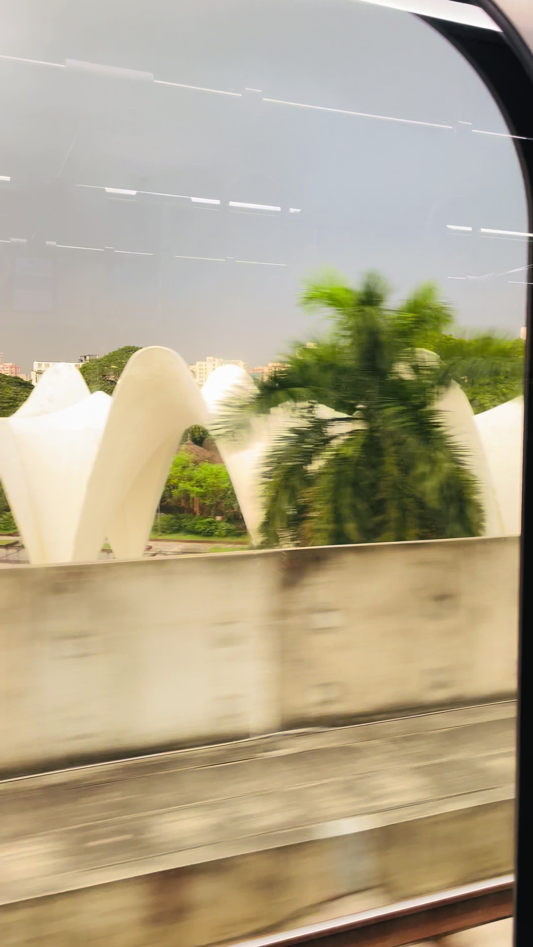 @𝑻𝒓𝒂𝒗𝒆𝒍𝒆𝒓 𝑺𝒖𝒎𝒐𝒏✈️