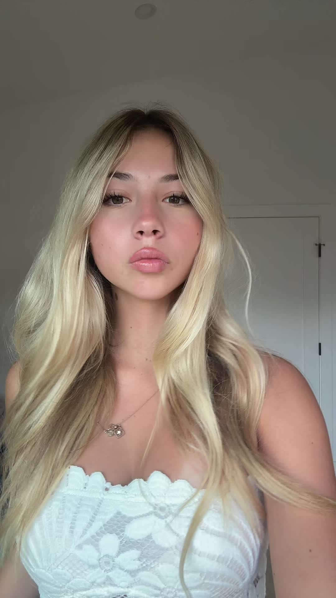 @spam😚