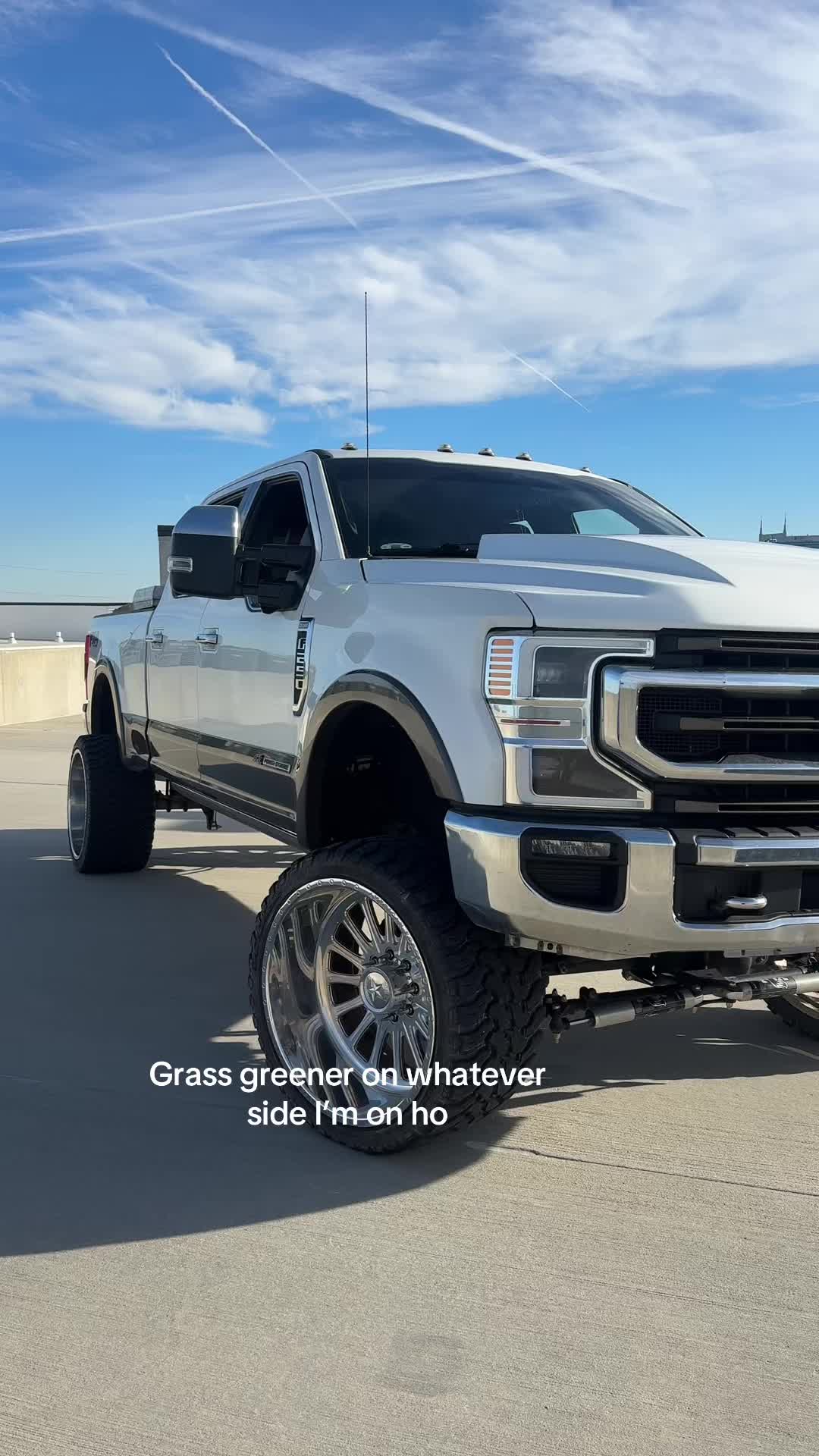 @lys.gregory
