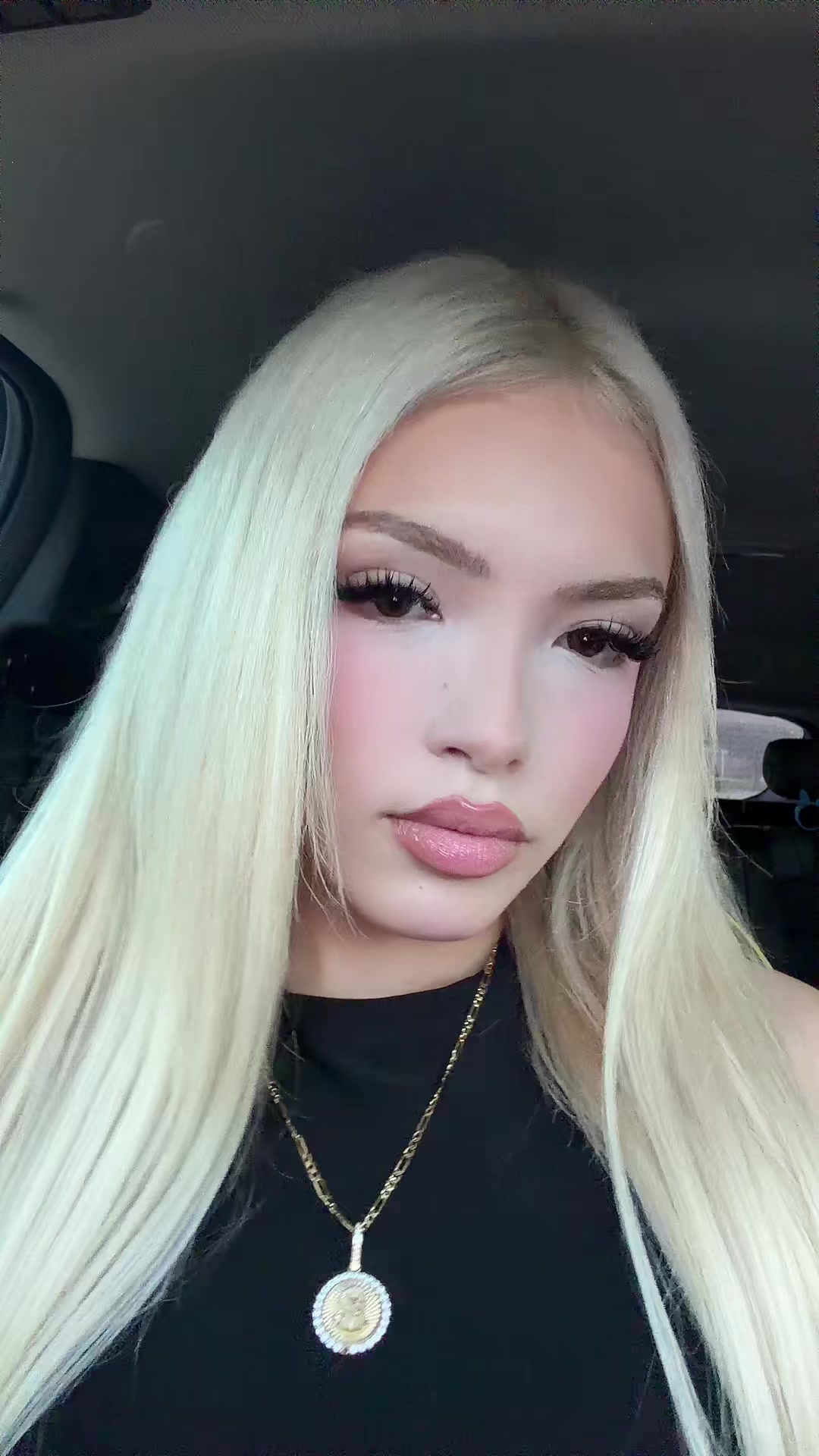 @Nicole