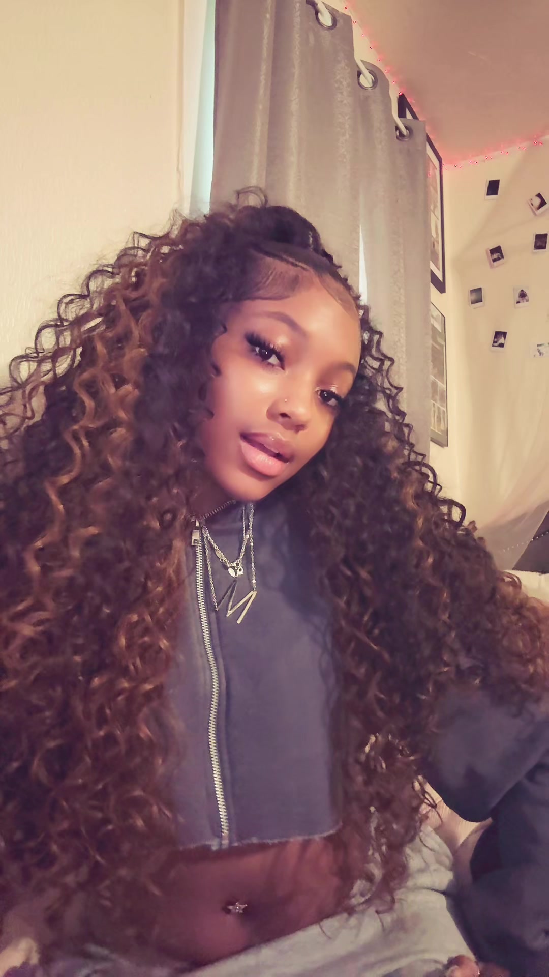 @kissmiass