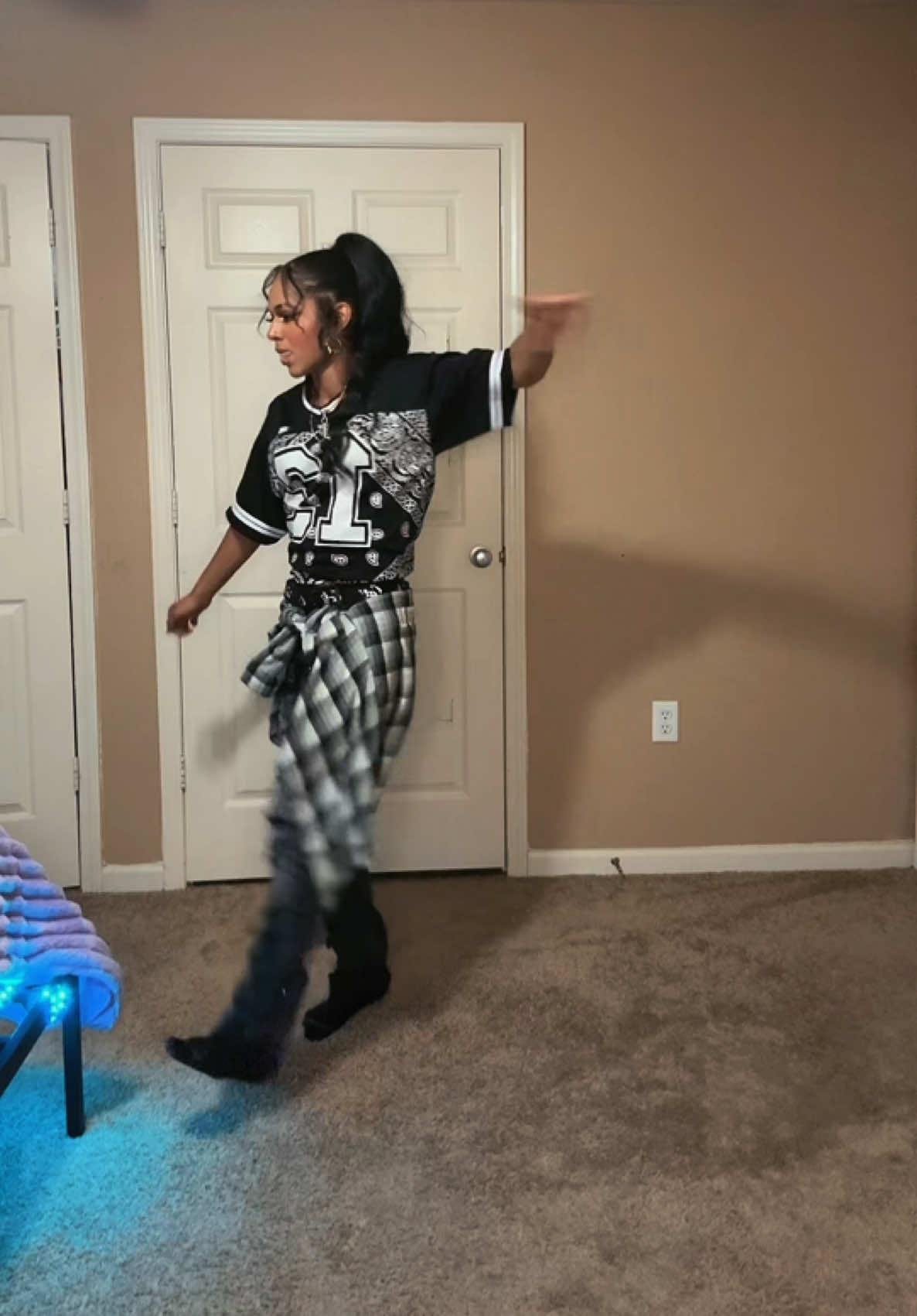 @T-Royalty777