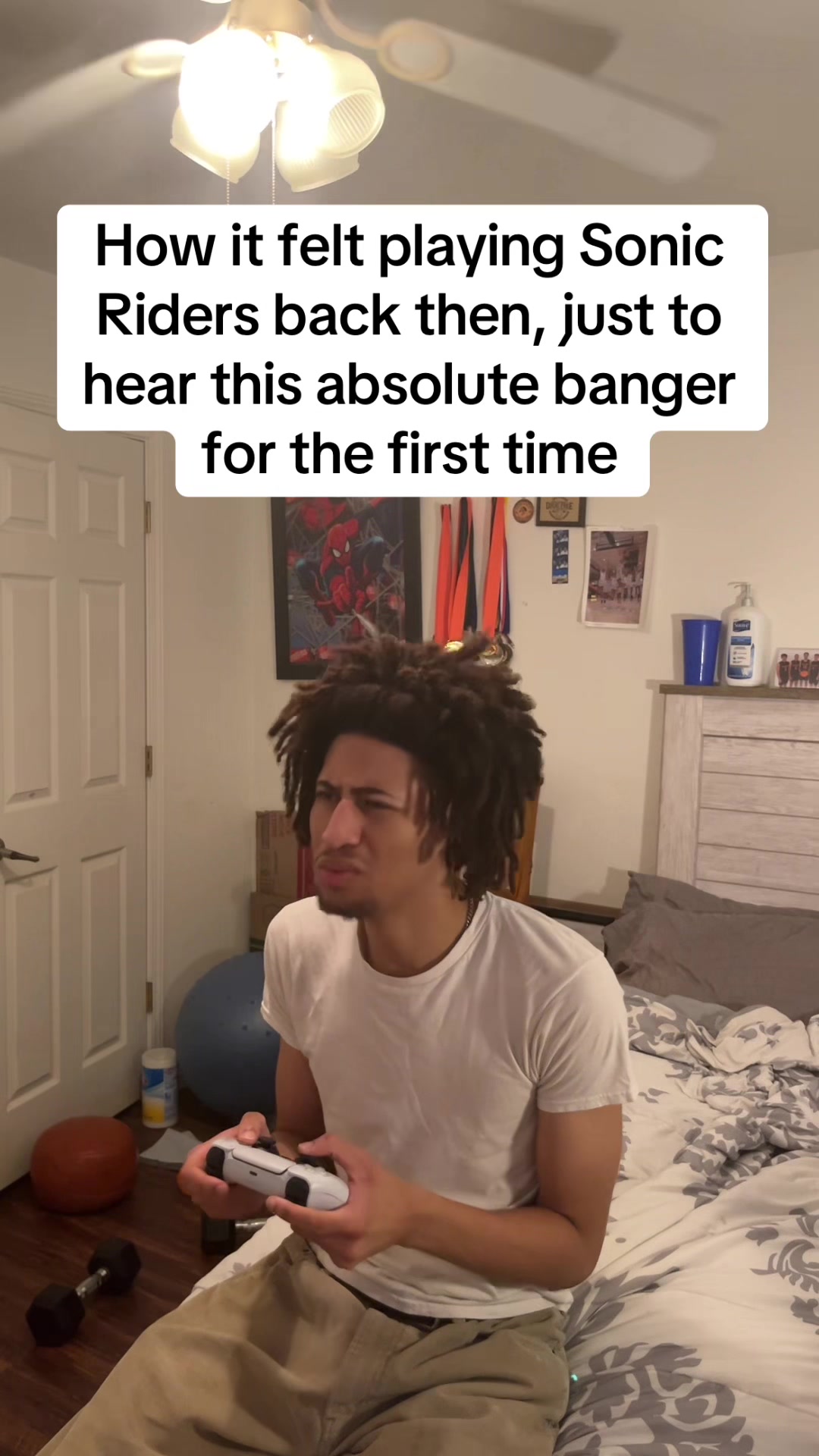 @ITZZ$kovie