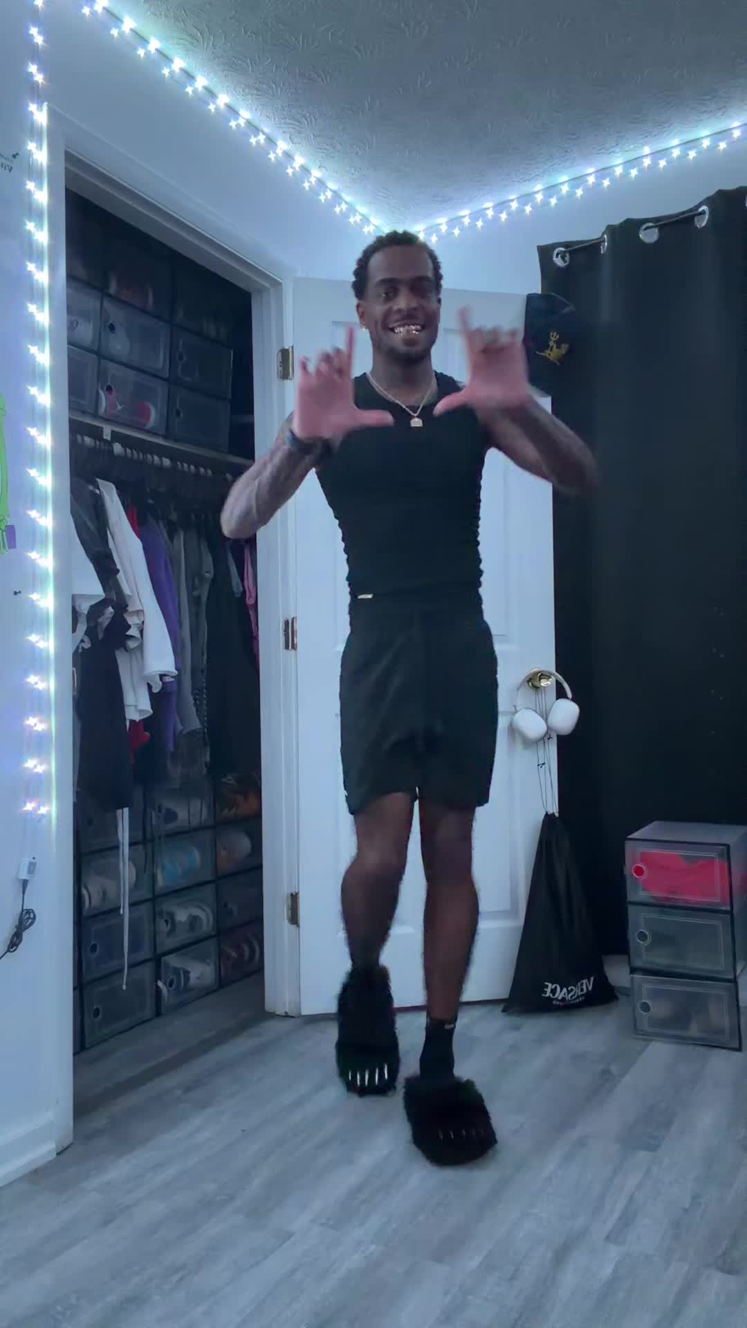 @Sk3nooo 🦧
