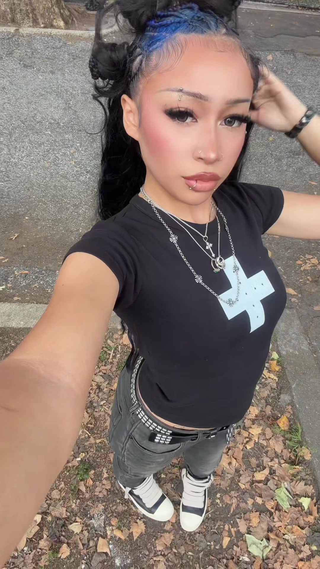 @trinskiii