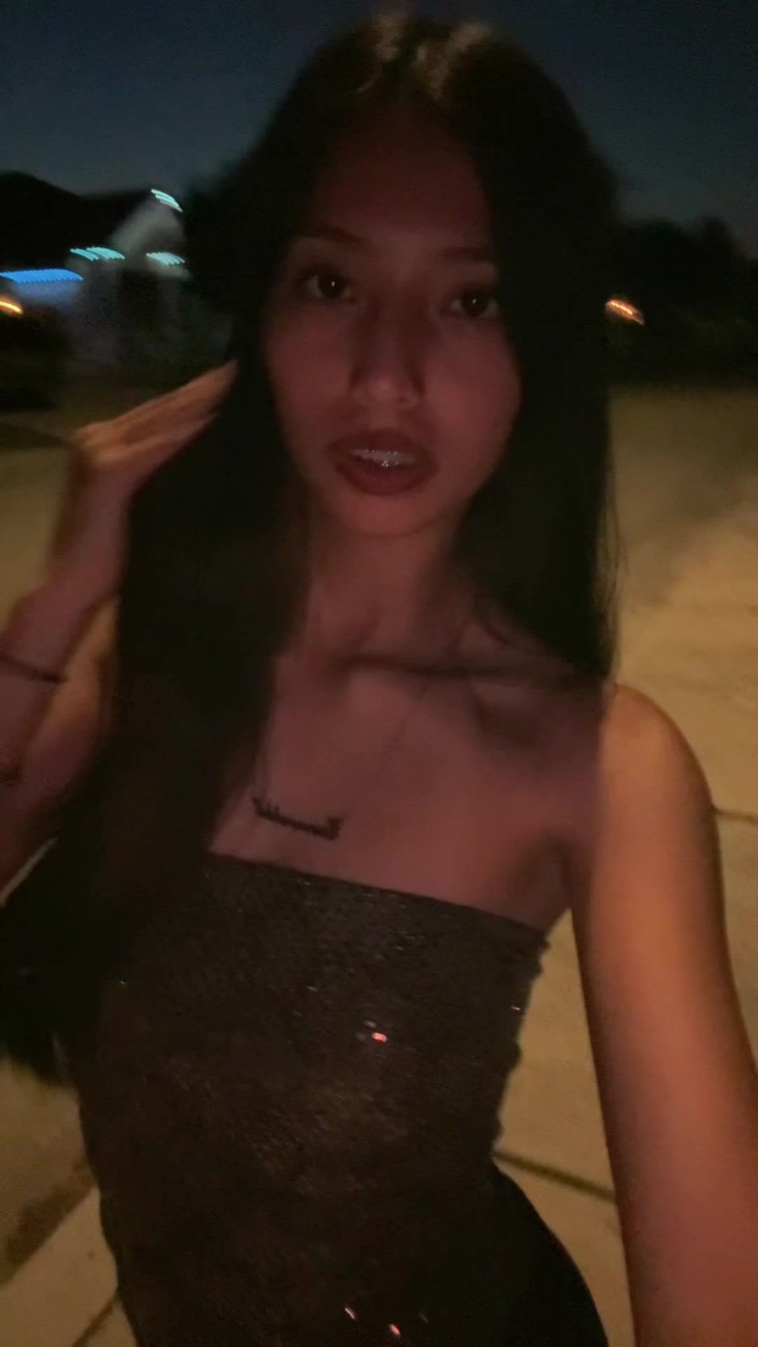 @Esmi