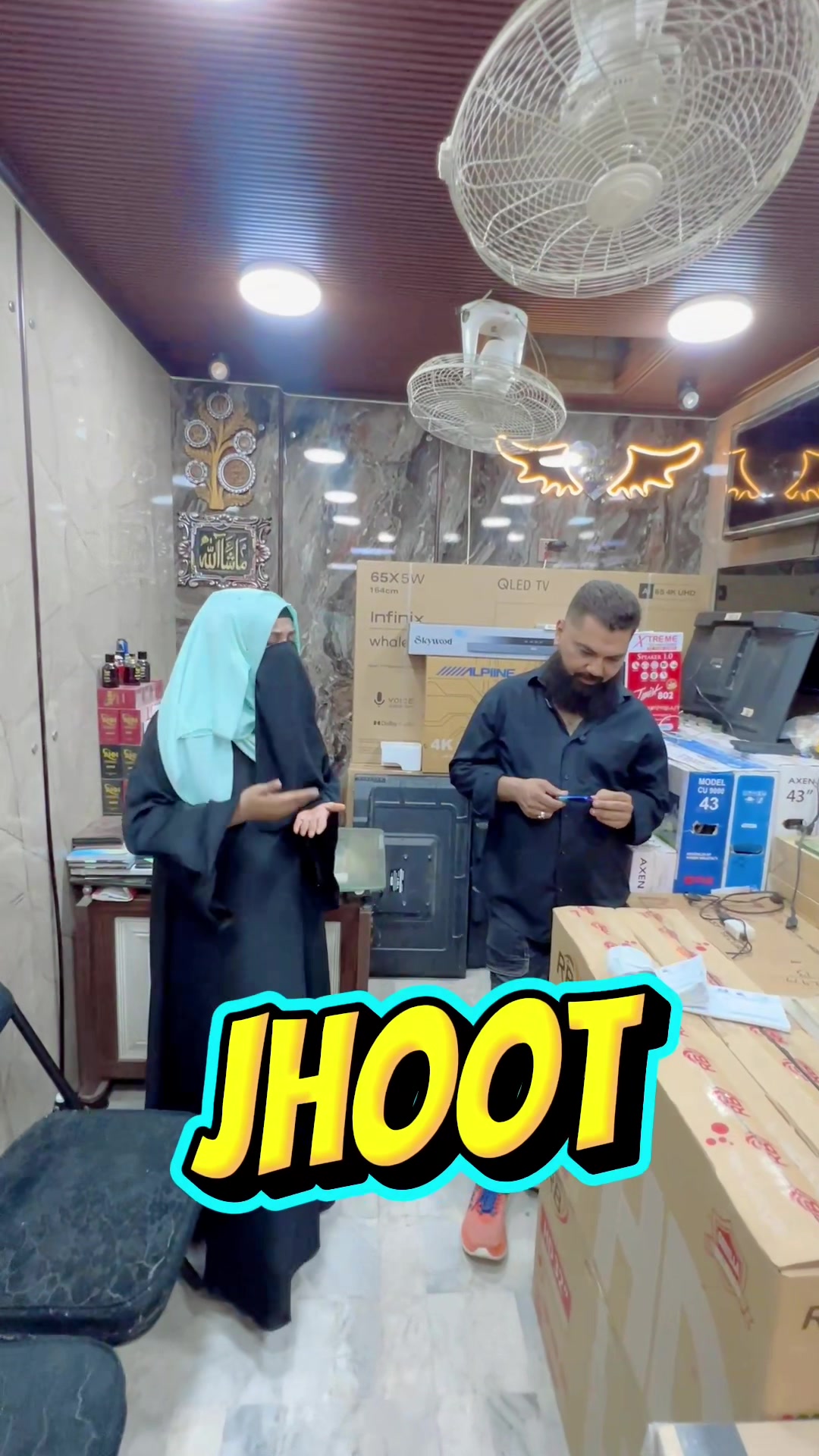 @🔴صباء سکندر (◕‿-)✌