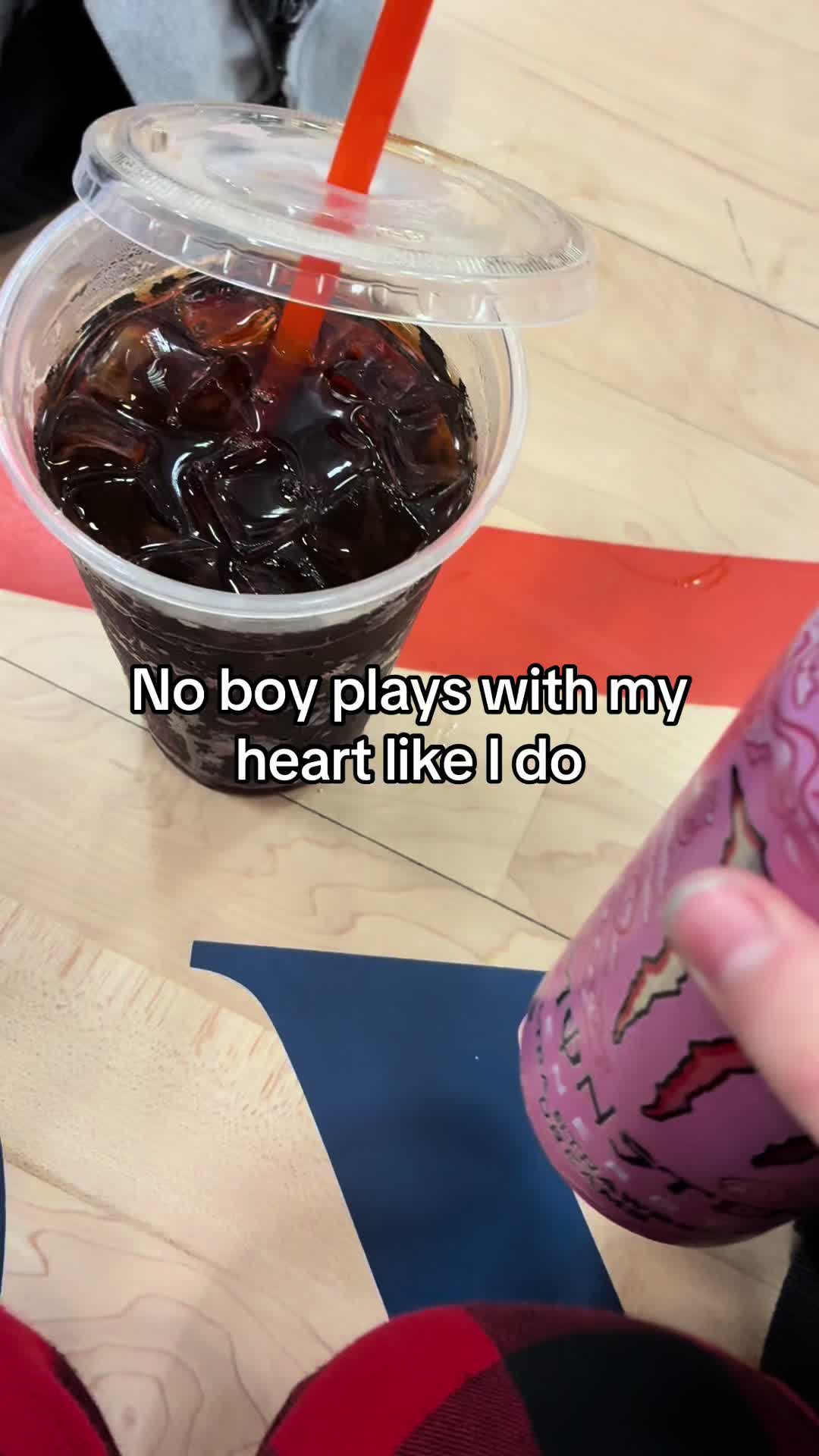 @lucyy