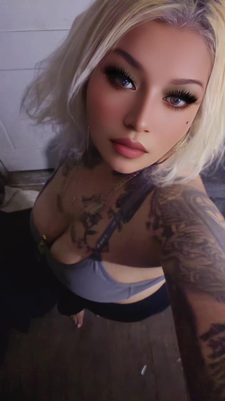 @Blonde