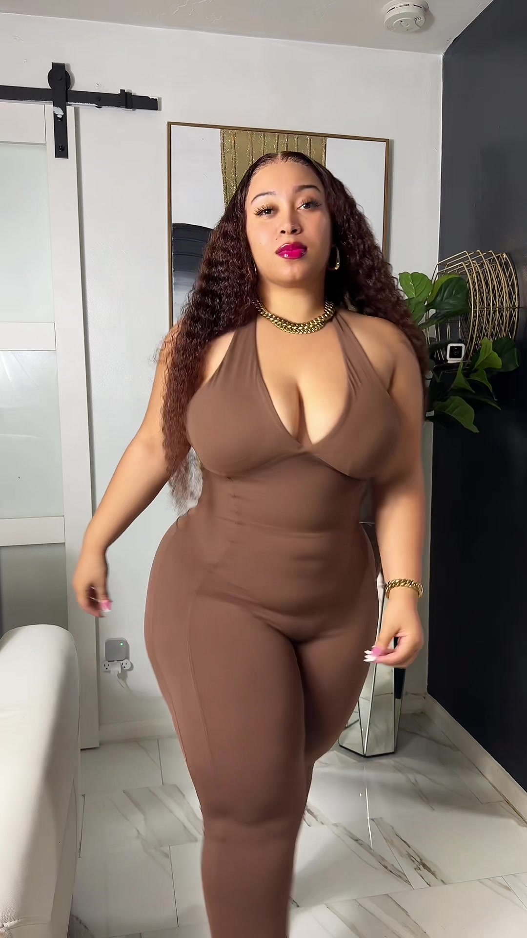 @YourAuntieMoe