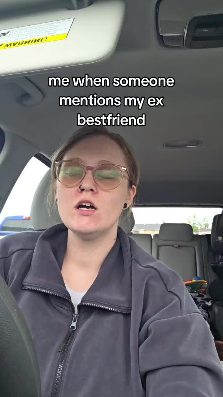 @EmieWonders