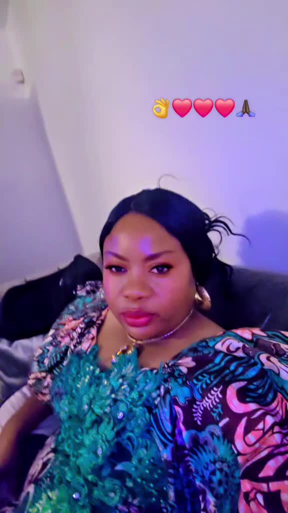 @EtoniShow