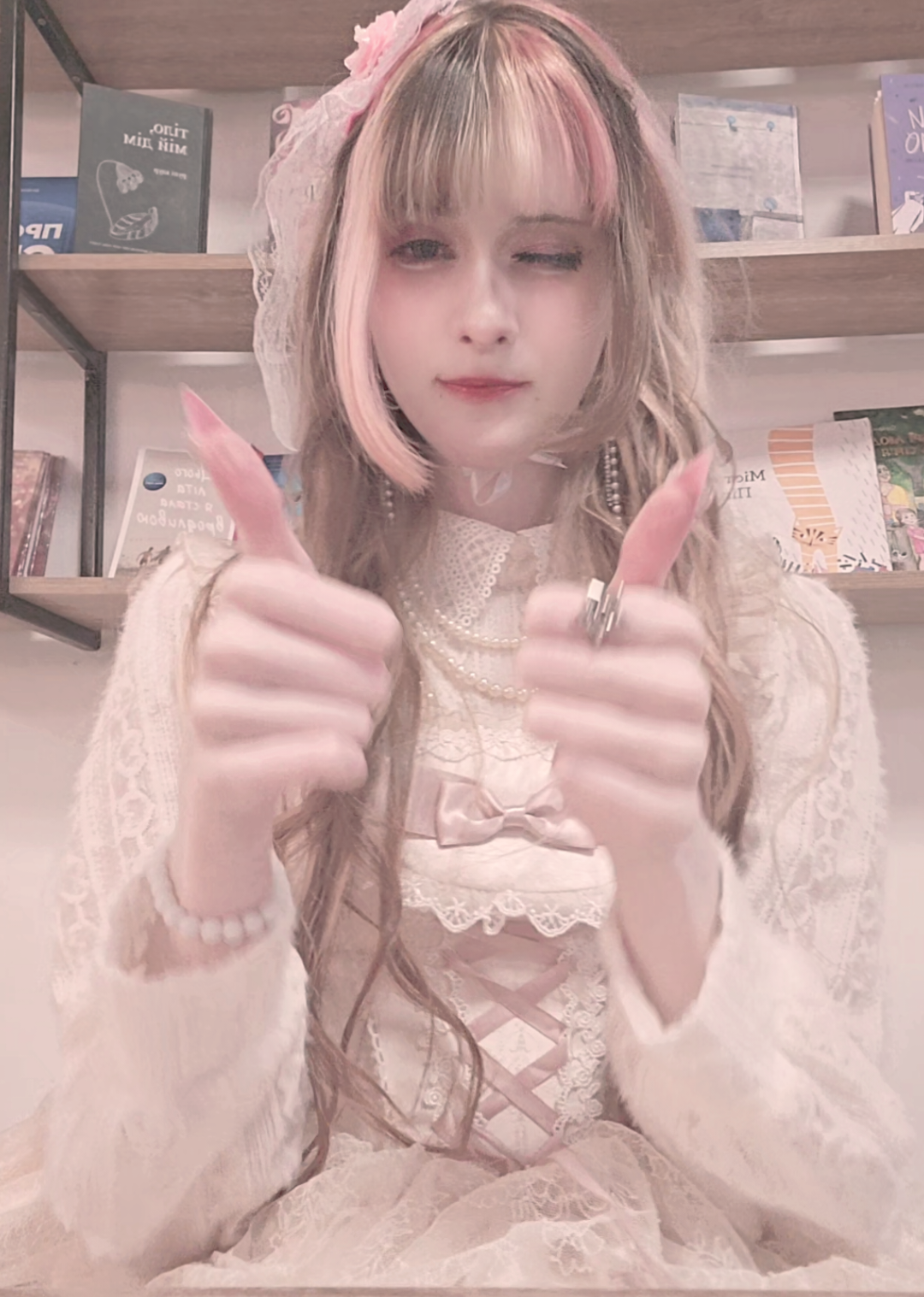 @˚˖𓍢ִ໋❀ konekoriri 子猫リリ moth