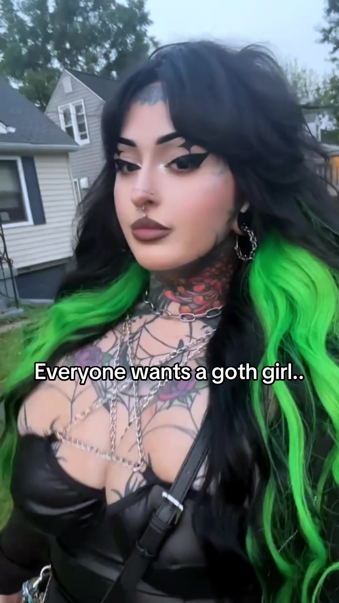 @Alice 🖤🖤🖤🖤
