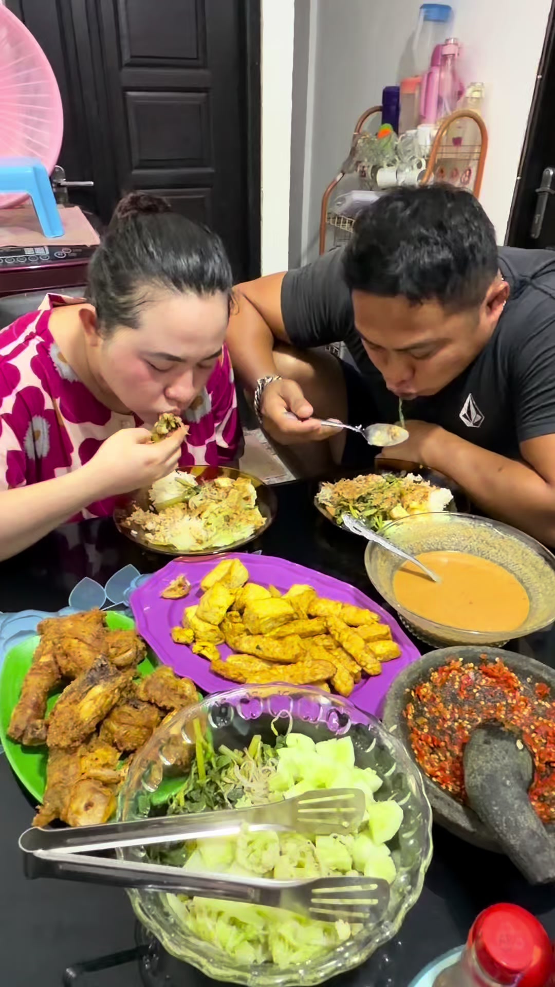 @Papi kingkong & mami 💦