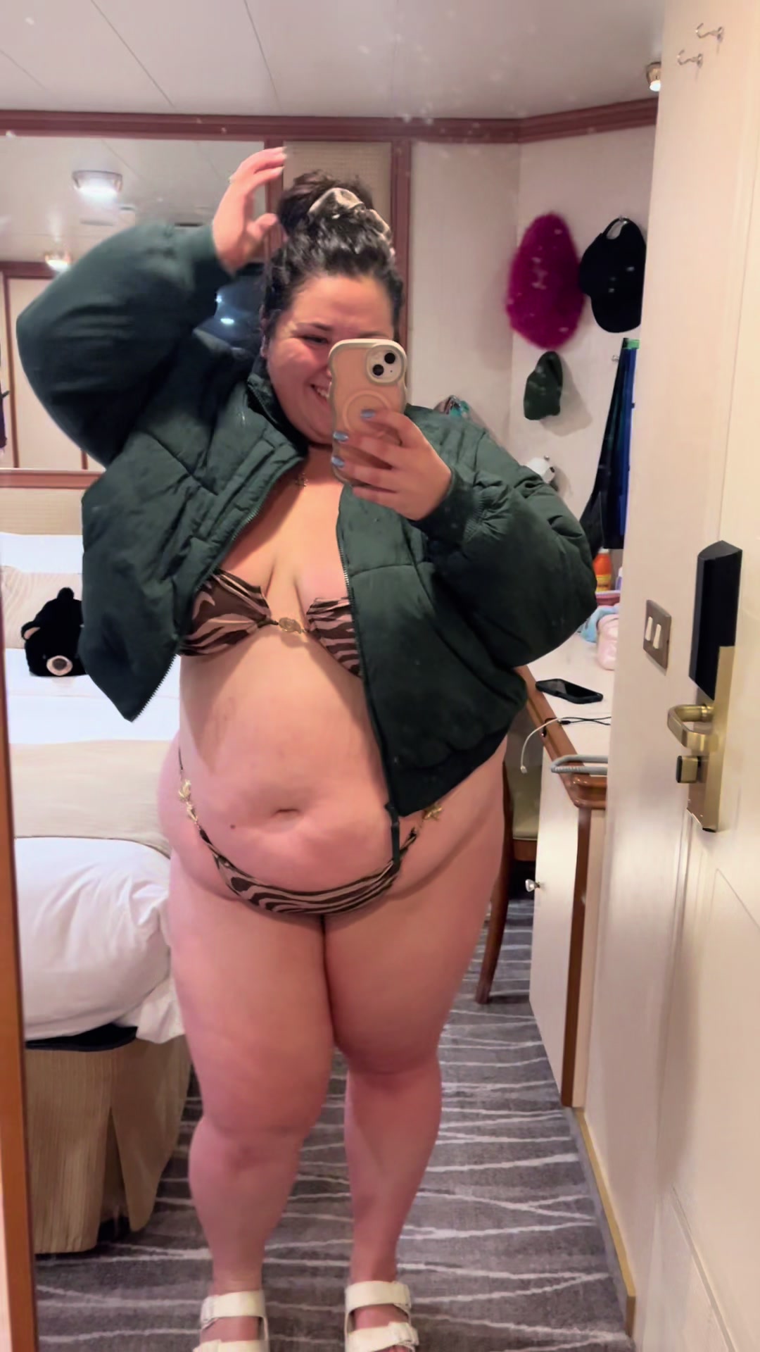 @Claire Plus Size Fashion