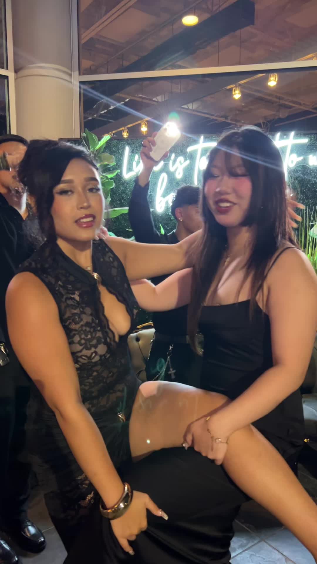 @Maria
