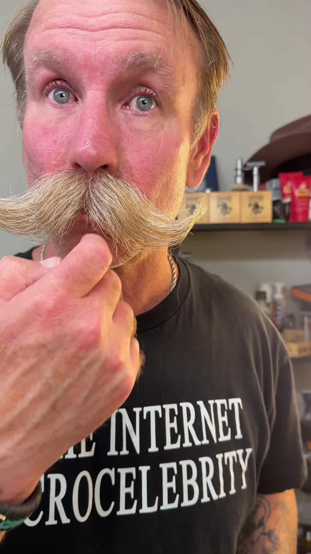 @Bobandelliothismustache