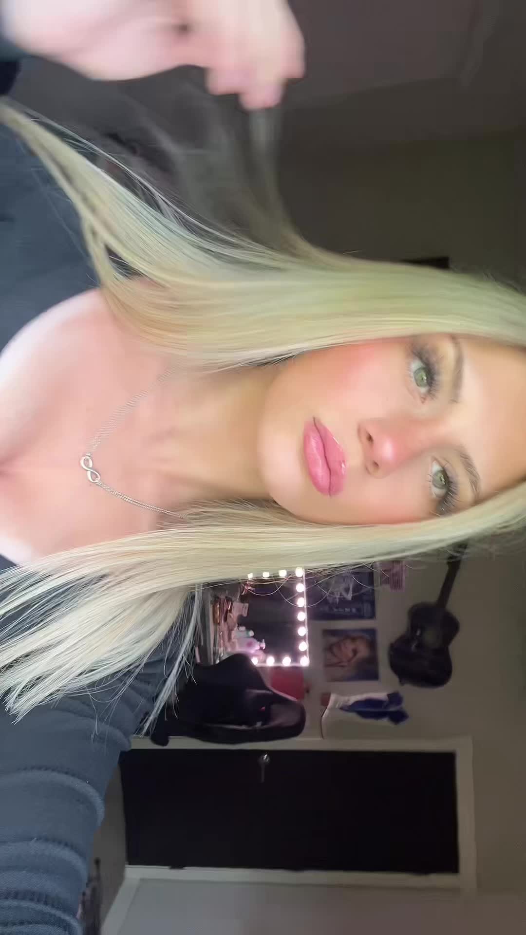 @ks