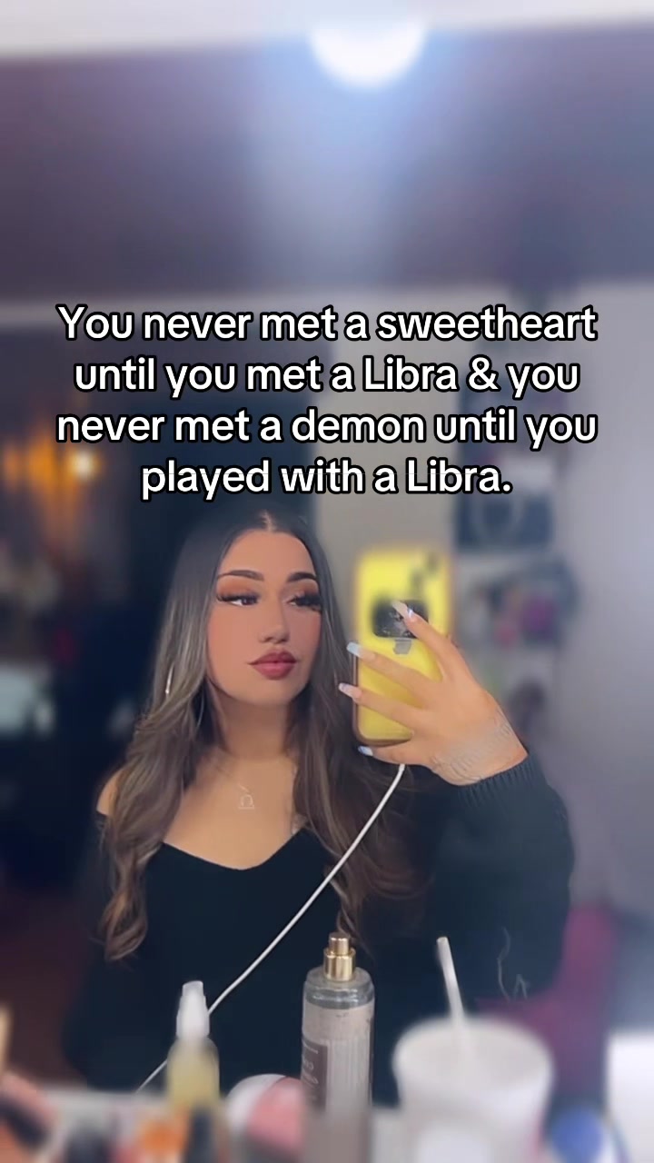 @Glashesbby🏳️&zwj;🌈👩🏻&zwj;🍳
