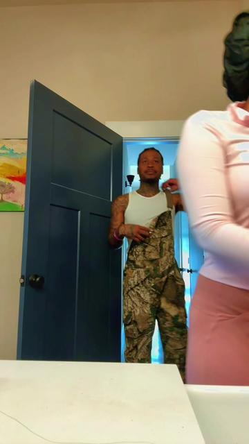 @famouscamm3