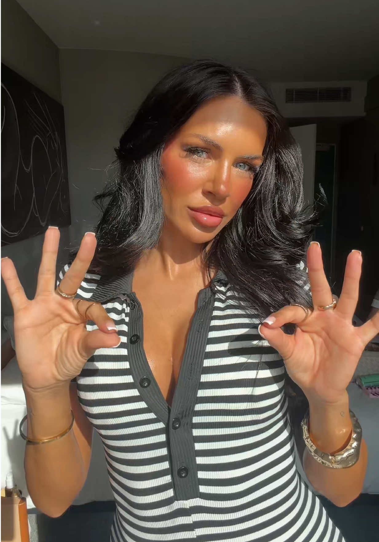 @Vivien Evelinda Tzouvaras