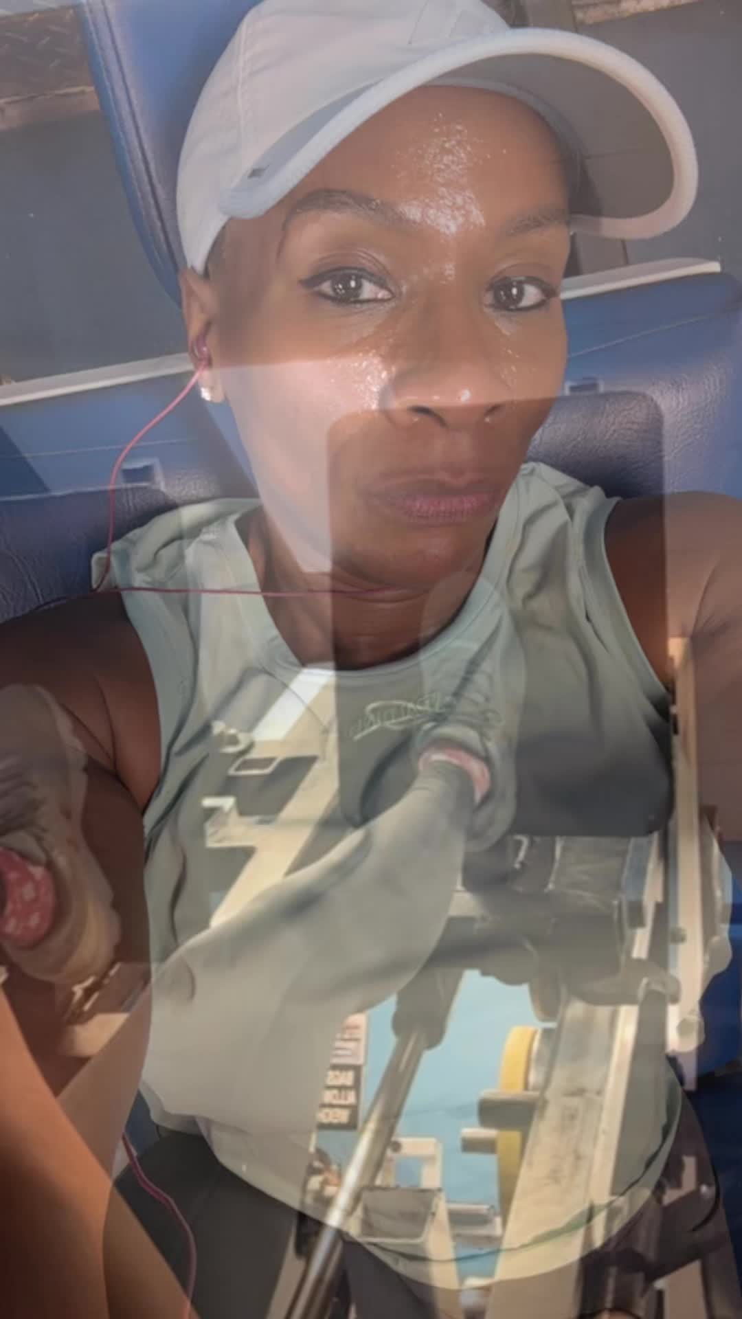@Toni ❌