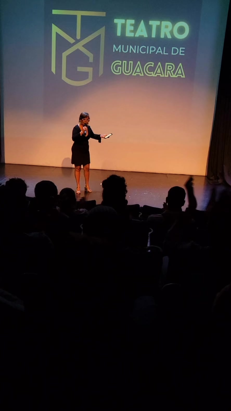 @adc_vr
