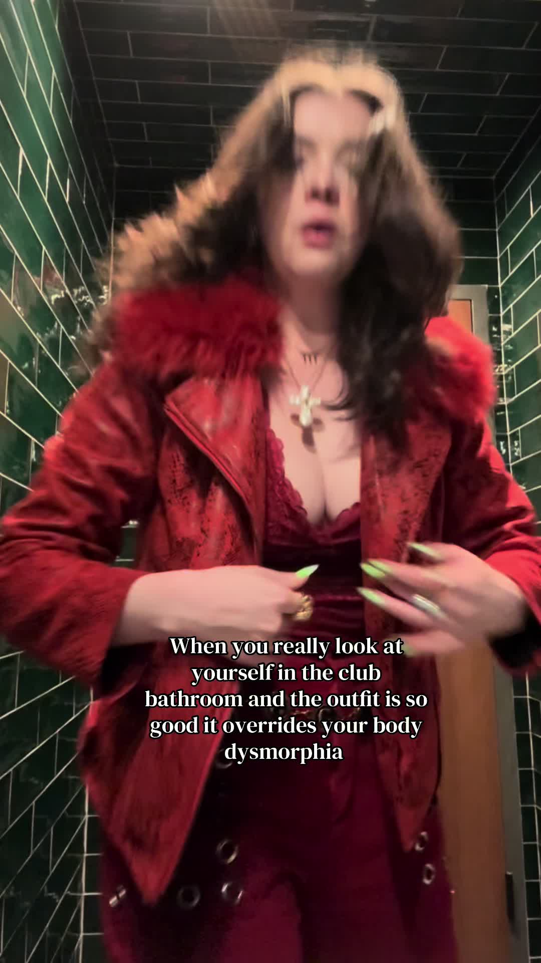 @GlamourPossum