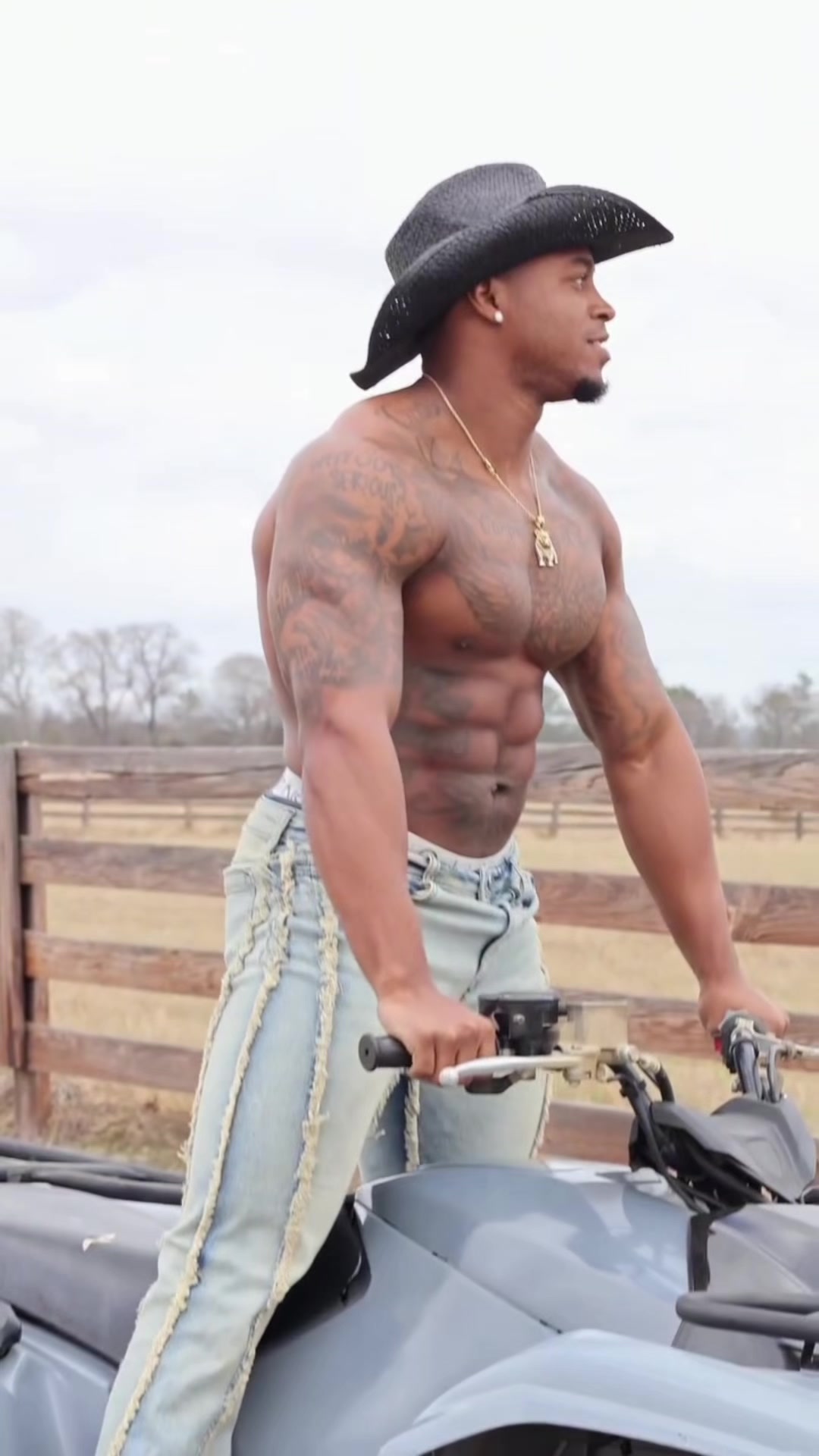 @sau3e