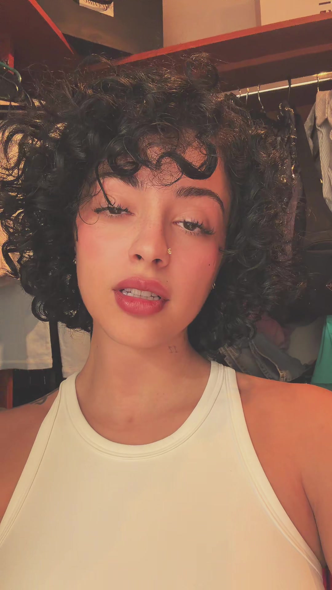 @Malu Trevejo