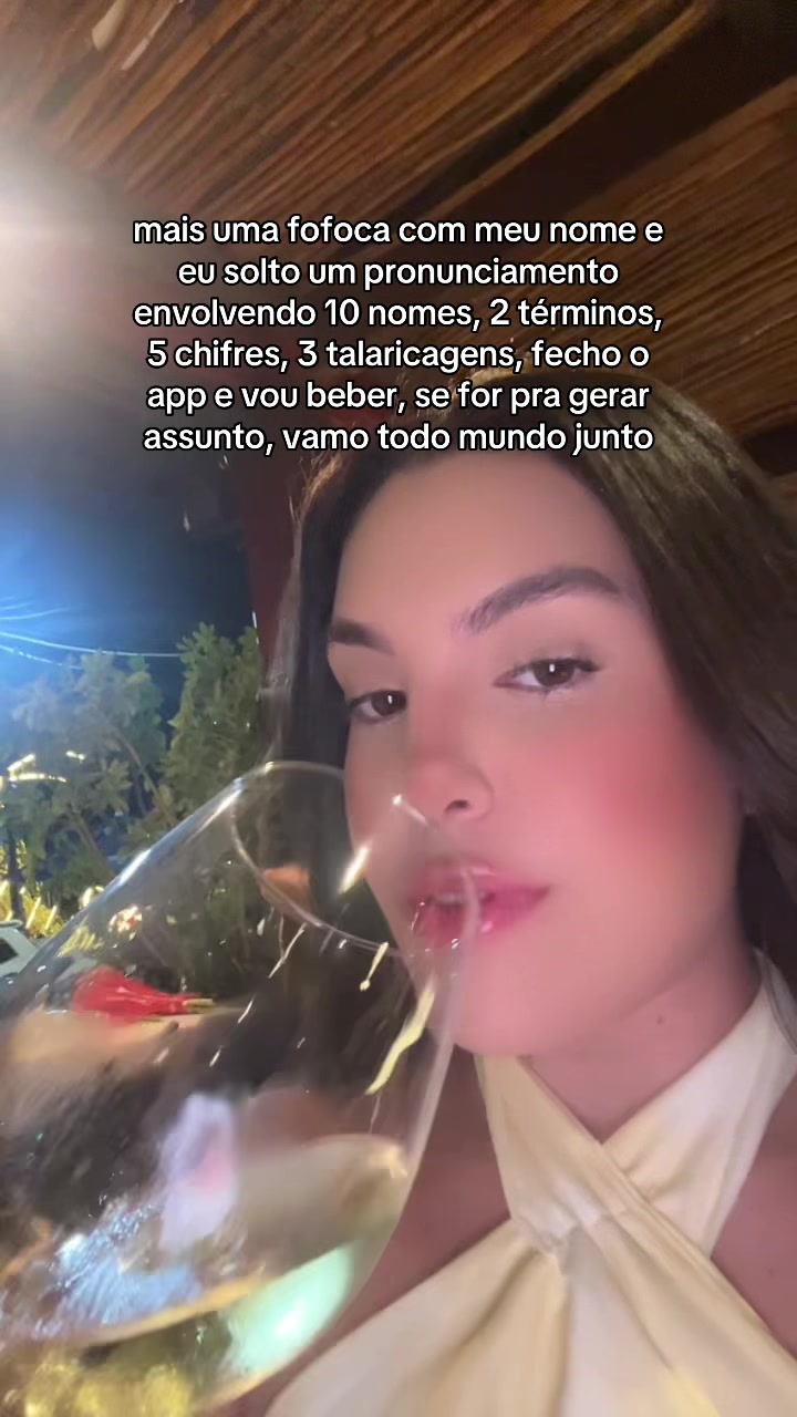 @Flora Queiroz