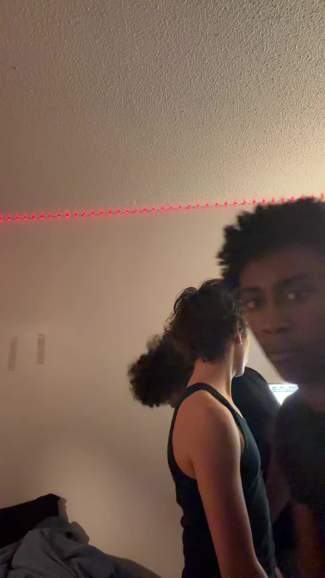 @iseezayy