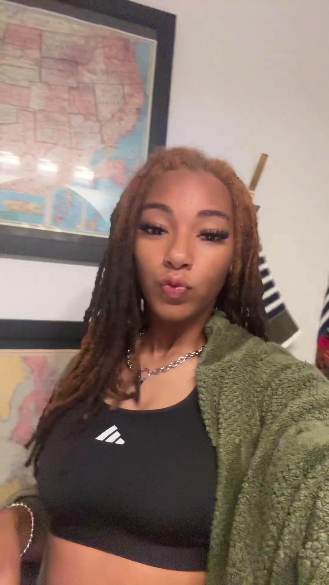 @lightskinfinstaaa_