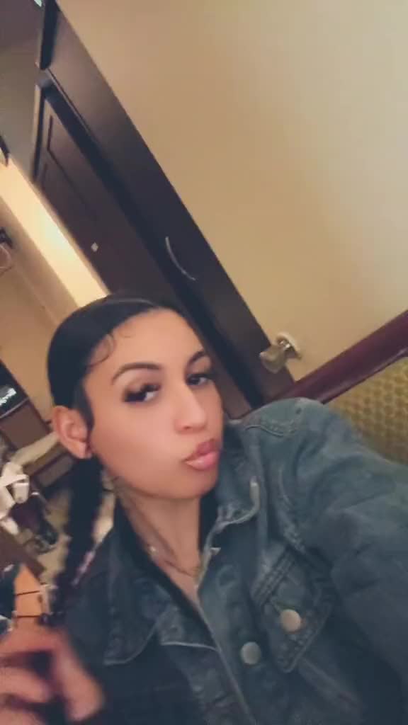 @Leahroseeee
