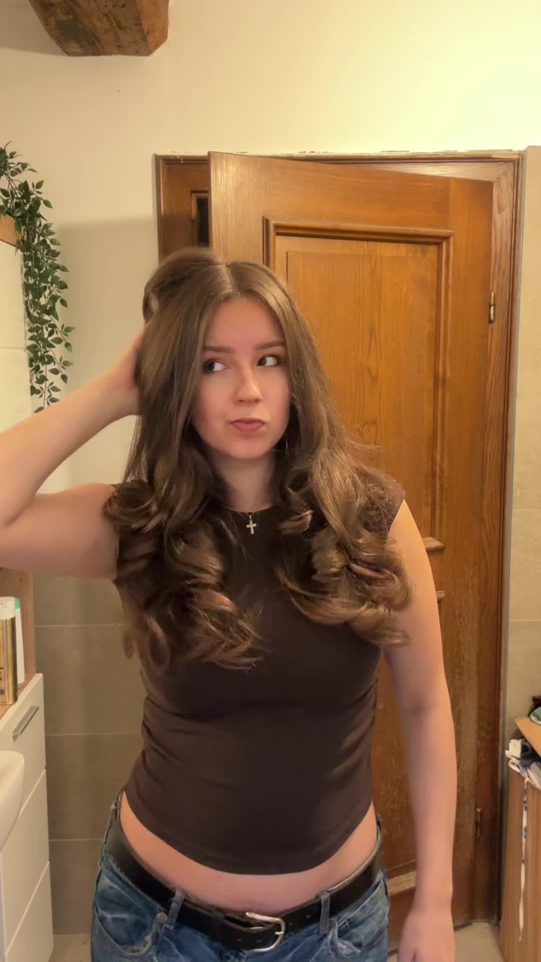 @fiona