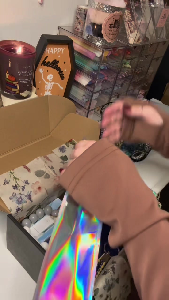 @CozyShelf&Co.