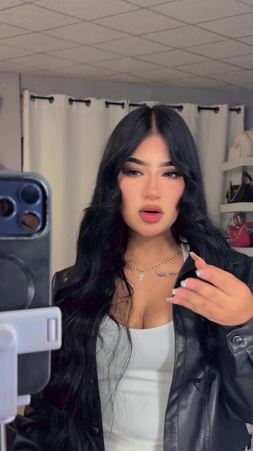 @ℳ