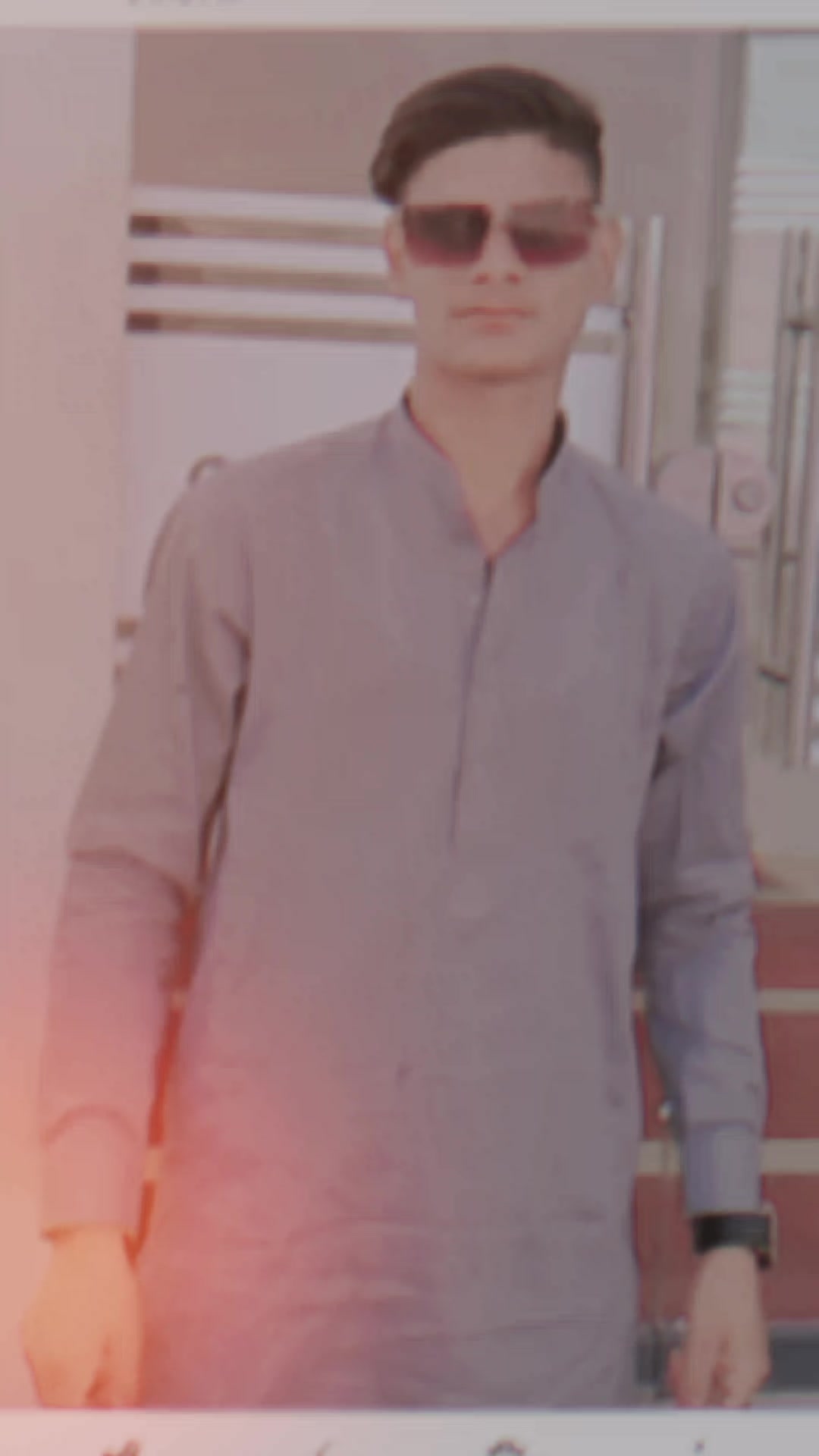 @sharooz