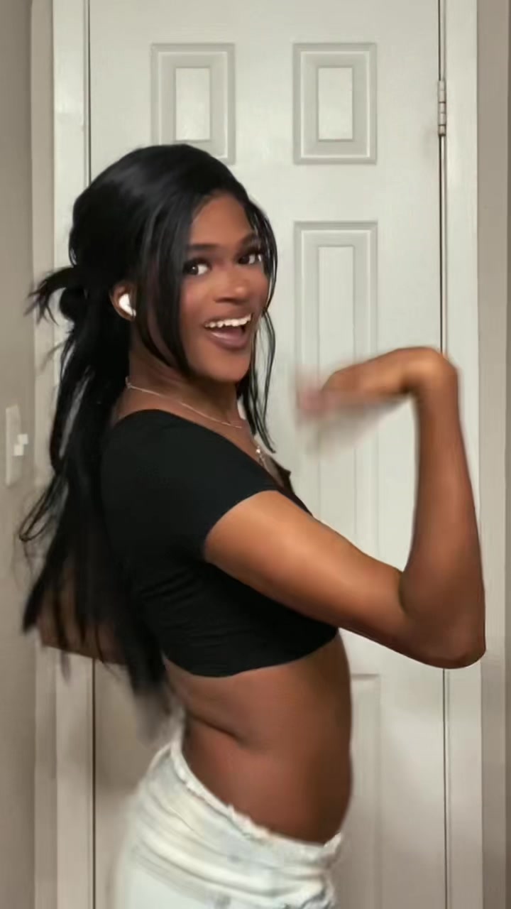 @LariahDeanne