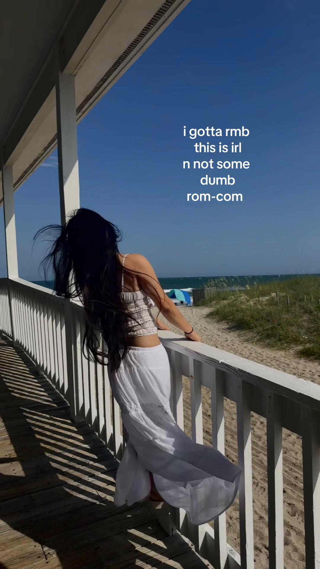 @ᝰ