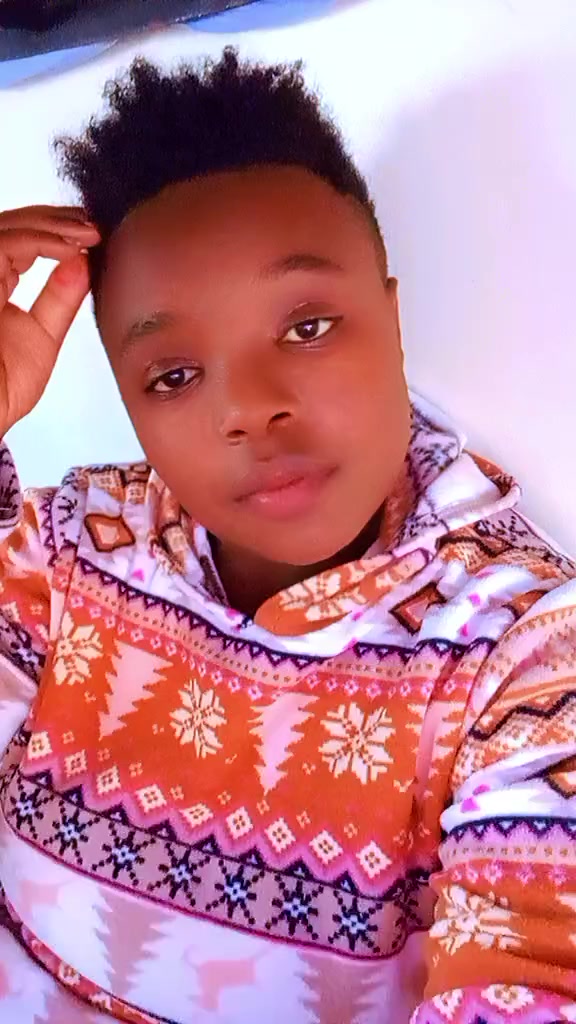 @annfrancis 🥵🥵🥵🐾🦋🇰🇪🇸🇦