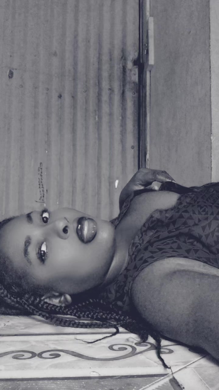 @sherloo la courageuse