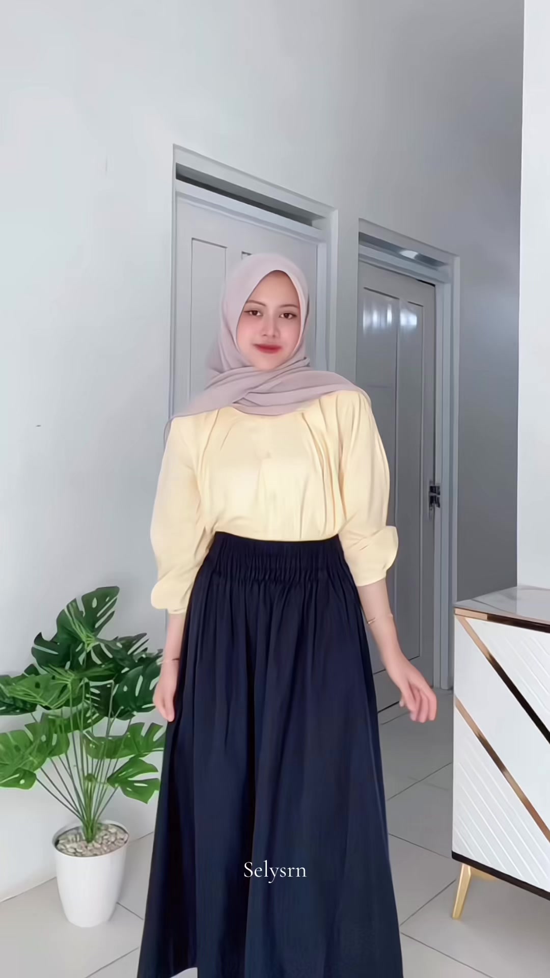 @Selꫂ ၴႅၴ