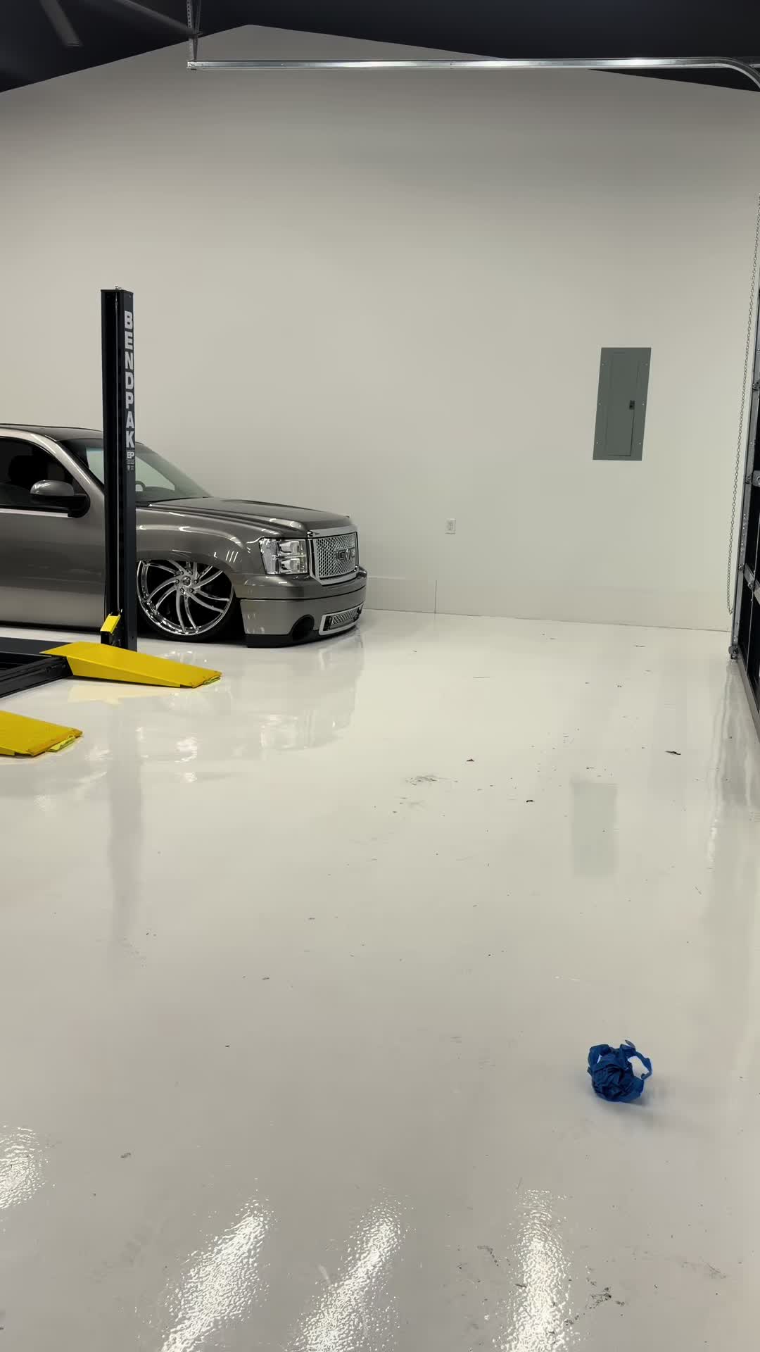 @houstondroppedtrucks