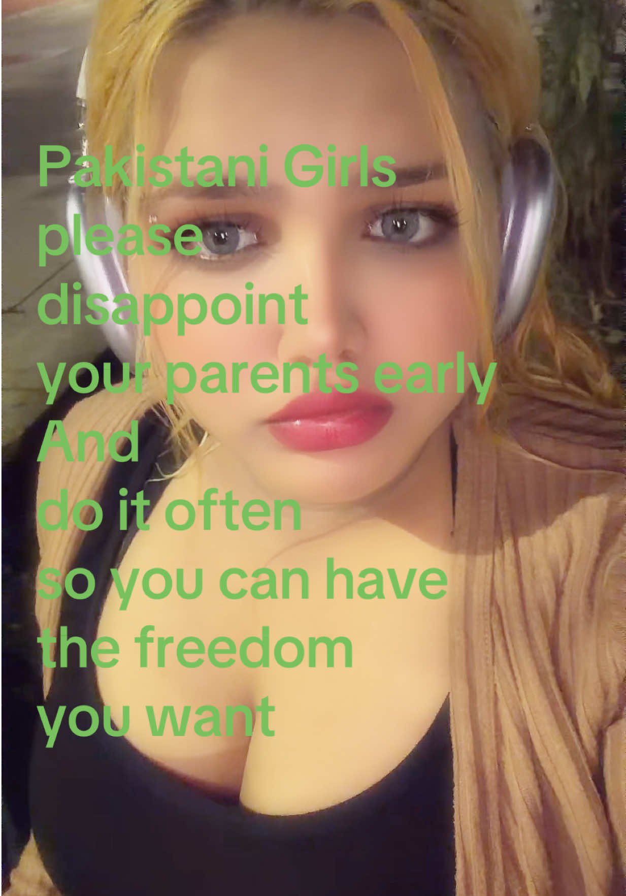@aliravl