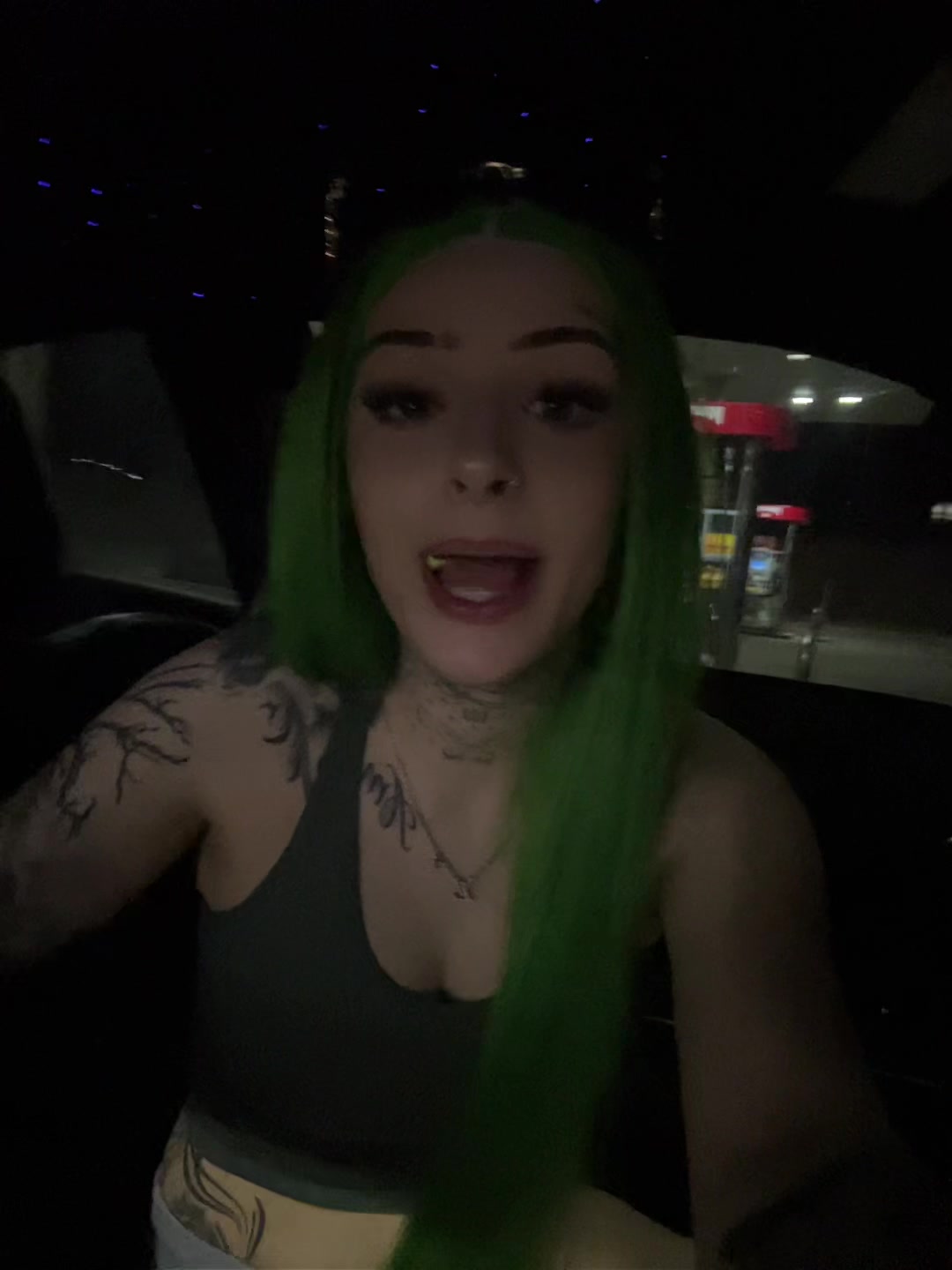 @Lilyrrrose