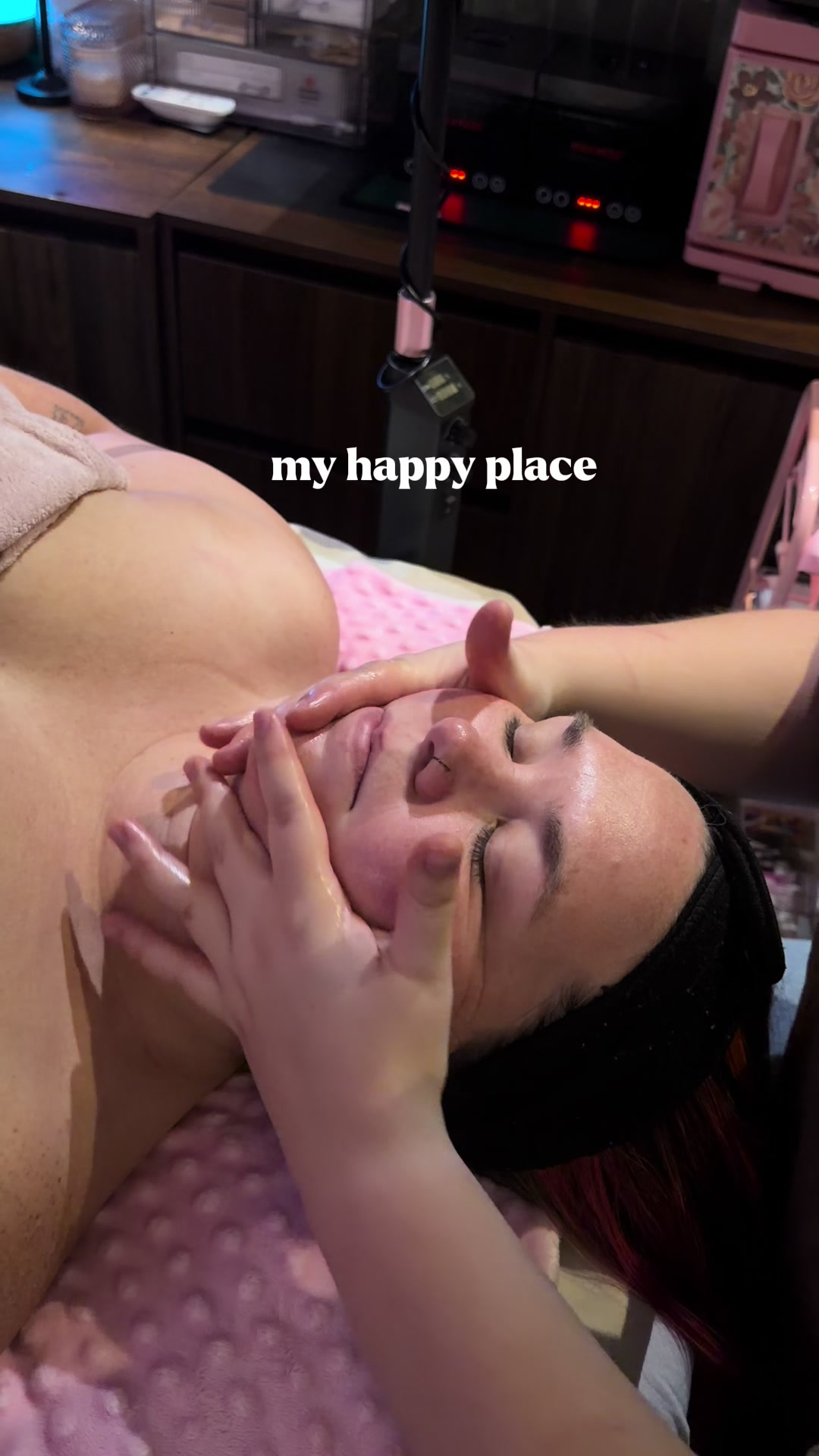 @kendyl | stl esthetician